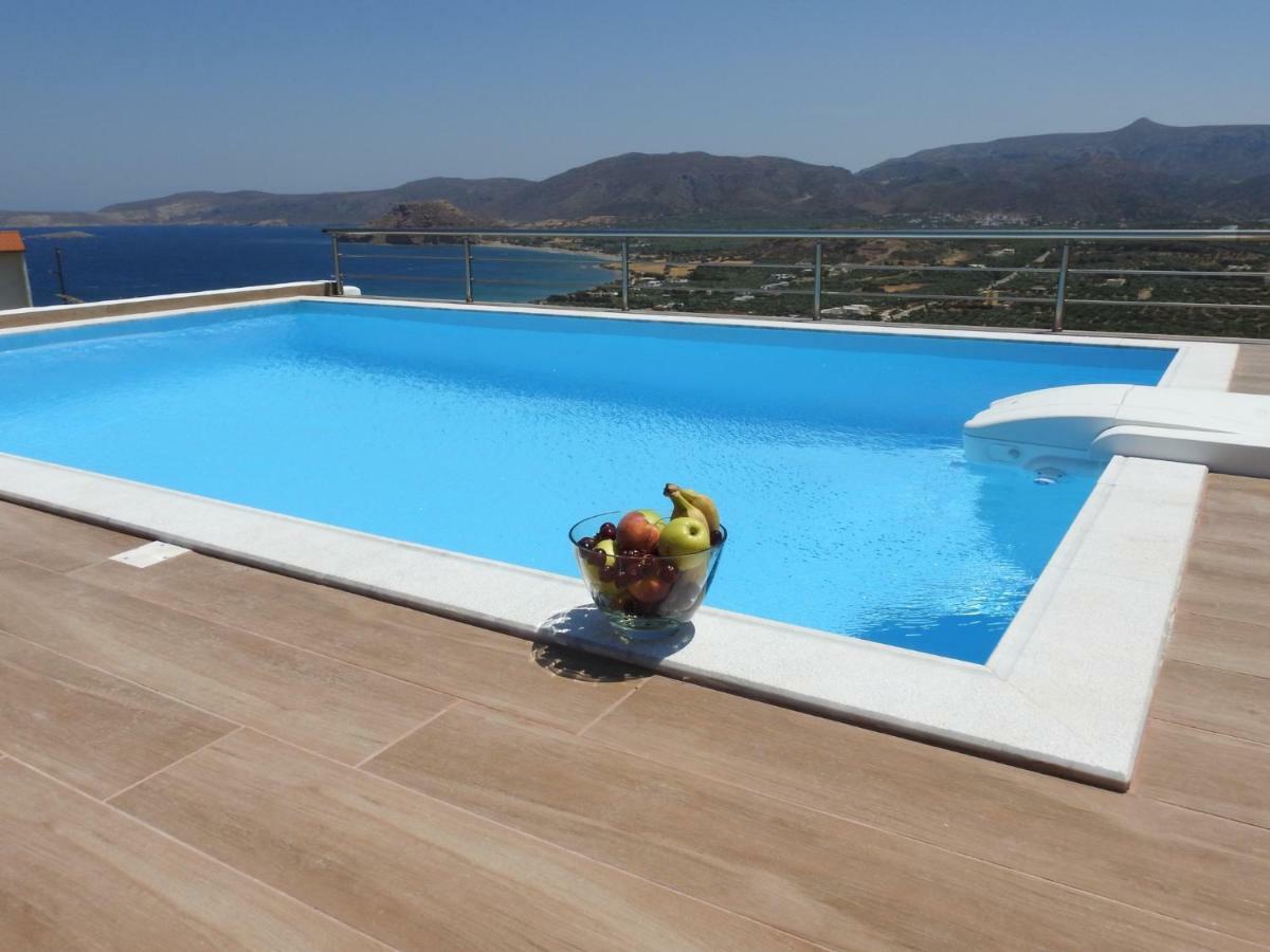 Villa Aiolos 古卡斯特隆 外观 照片