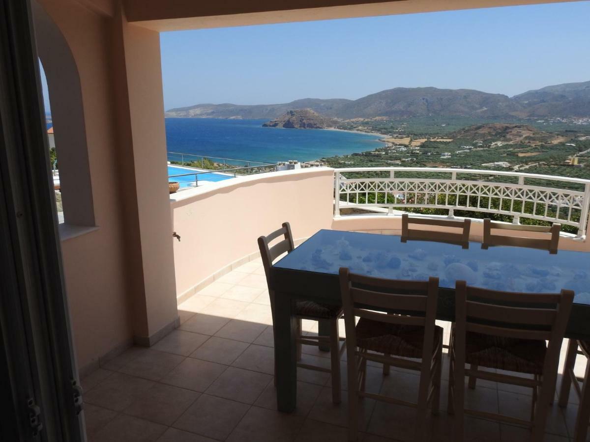 Villa Aiolos 古卡斯特隆 外观 照片